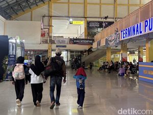 Terminal Purabaya Landai pada Hari Pertama Idulfitri 2026