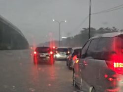 BNPB: Banjir dan Cuaca Ekstrem Terjang Pulau Jawa dan Maluku Saat Lebaran