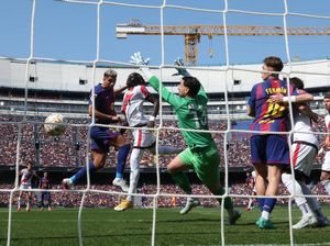 Barcelona Vs Rayo Vallecano: Gol Ronald Araujo Menangkan Barca
