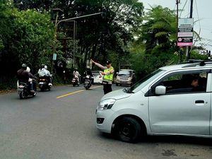 H+1 Lebaran, Jalur Wisata Wanagiri-Pancasari Buleleng Padat