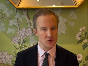 Viral Pakar Etiket Bilang Makan Sereal Harus Pakai Sendok-Garpu, Netizen Murka