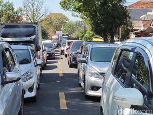 Arus Balik di Gentong Tasik Meningkat, Antrean Kendaraan Mengular 20 Km