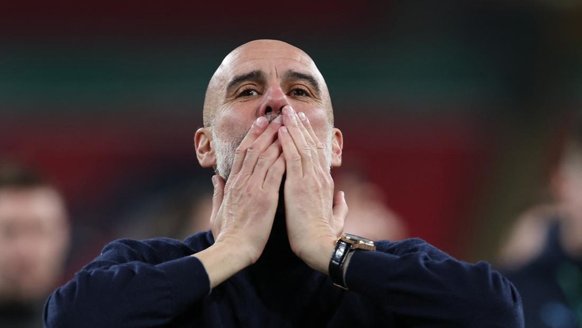 Pep Guardiola pecahkan rekor lima trofi Carabao Cup. (Action Images via Reuters/Paul Childs)