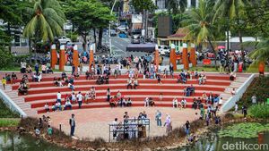 Rekreasi Gratis, Taman Bendera Pusaka Jadi Primadona Lebaran