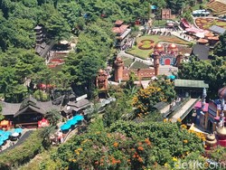 Keseruan Menjelajah Asia-Afrika Seharian Saat Libur Lebaran