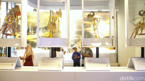 Wisata Edukasi, Museum Wayang Ramai Dikunjungi Saat Libur Lebaran