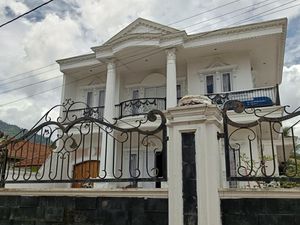 Kisah Sukses Perantau Kampung Sultan di Lereng Bukit Wanareja Cilacap