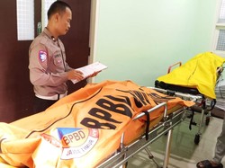 2 Perempuan Tewas Ditabrak Xenia di Depan Pabrik Gula Candi Sidoarjo