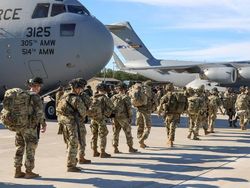 Iran Ancam Serang Hotel Penampung Tentara AS di Timur Tengah