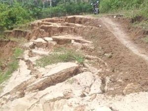 Tanah Bergerak di Buol Sulteng, Jalan Tani Rusak-Suplai Air Bersih Terputus