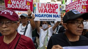 Buruh Tuntut Kenaikan Upah di Tengah Darurat Energi