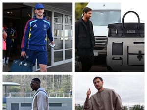 Momen Langka Pemain Bola: Messi hingga Konate Pamer Tas Hermes Miliaran