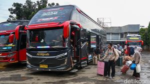 Gelombang Arus Balik di Terminal Bayangan Pondok Pinang