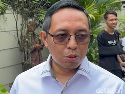 Hasan Nasbi hingga Budi Arie Antre Sowan Jokowi di Solo, Ngobrol Apa?