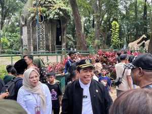 Ketua DPRD DKI Harap Harga Tiket Ragunan Tidak Naik