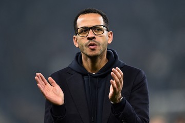 Chelsea Harus Bayar Pesangon Besar Jika Pecat Liam Rosenior