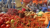 Cek! Ini Daftar Harga Pangan yang Naik & Turun