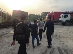 Ratusan Truk Bertonase Besar yang Melintas di Muba Saat Arus Balik Dikandangkan