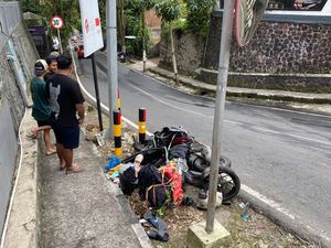 Sekeluarga Terpental Usai Motor Tabrak Tembok di Jalur Klemuk Kota Batu