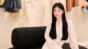 Transformasi Drastis Song Hye Kyo dengan Rambut Super Panjang, Bikin Pangling