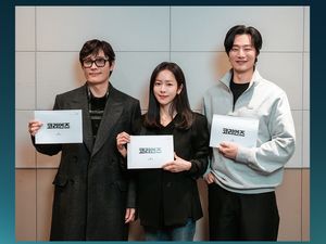 Potret Lee Byung Hun dan Han Ji Min di Pembacaan Naskah Drakor The Koreans