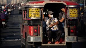 Aksi Mogok Sopir Jeepney Imbas Harga BBM