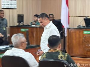 Sidang Perdana, Abdul Wahid Minta Jadi Tahanan Rumah seperti Eks Menag Yaqut