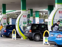 Australia Lumpuh, Hampir 500 SPBU Kehabisan BBM!