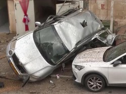 Video: Dampak Serangan Bom Klaster Iran di Kafr Qassem Israel