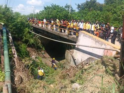 Jembatan Trans Timor Putus, Akses Kupang ke Kabupaten Lain Lumpuh