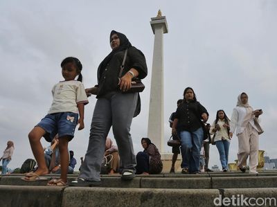 Monas Masih Jadi Wisata Favorit Libur Lebaran