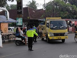 Ramai-ramai Pemudik Tinggalkan Garut Lewat Limbangan dan Kadungora