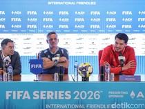 John Herdman Mau Bek-bek Timnas Lebih Ganas