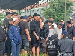 Anji Bersyukur 3 Bulan Rawat Ibu Sebelum Meninggal