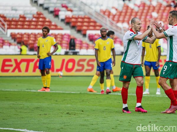 Bulgaria Pesta Gol, Kepulauan Solomon Tumbang 10-2