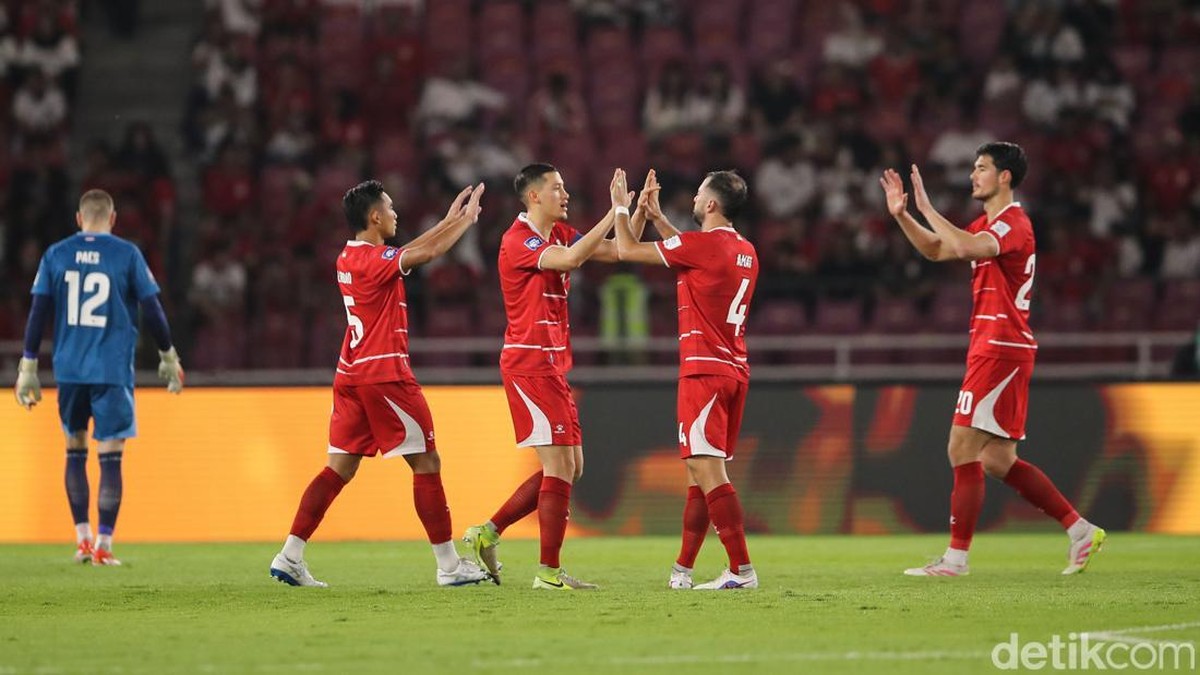 Deretan lini belakang Timnas Indonesia. (Foto: Rifkianto Nugroho/detikFoto)