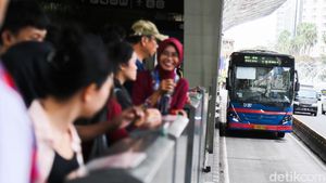 HUT Transjakarta, Tarif Hanya Rp12 Hari Ini