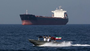 Iran Terapkan  Tol Bitcoin di Selat Hormuz, Kapal Lewat Wajib Bayar