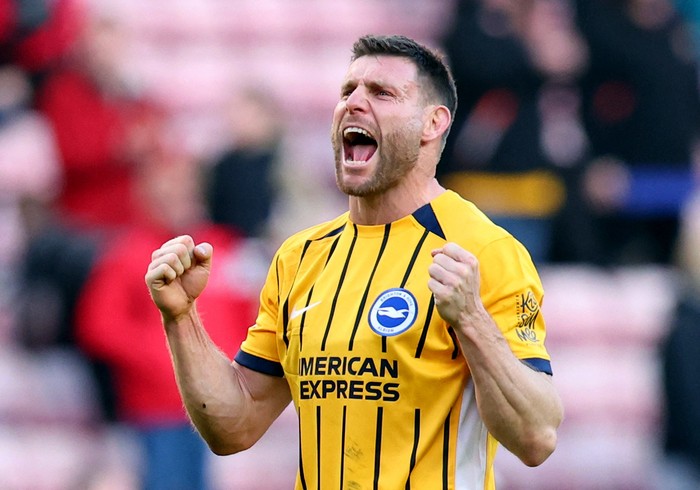 Soccer Football - Premier League - Sunderland v Brighton & Hove Albion - Stadium of Light, Sunderland, Britain - March 14, 2026 Brighton & Hove Albion's James Milner celebrates after the match Action Images via Reuters/Craig Brough EDITORIAL USE ONLY. NO USE WITH UNAUTHORIZED AUDIO, VIDEO, DATA, FIXTURE LISTS, CLUB/LEAGUE LOGOS OR 'LIVE' SERVICES. ONLINE IN-MATCH USE LIMITED TO 120 IMAGES, NO VIDEO EMULATION. NO USE IN BETTING, GAMES OR SINGLE CLUB/LEAGUE/PLAYER PUBLICATIONS. PLEASE CONTACT YOUR ACCOUNT REPRESENTATIVE FOR FURTHER DETAILS..