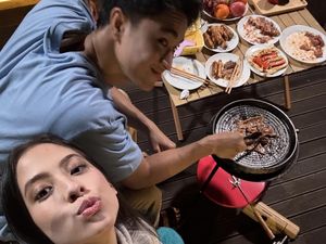 Potret Adhisty Zara Saat Kulineran Enak dan Seru Sambil Promosi Film