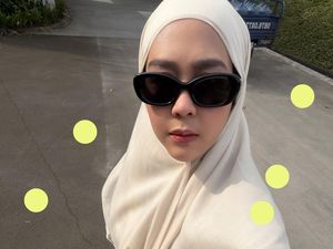 7 Warna Hijab yang Bikin Wajah Cerah untuk Kulit Sawo Matang
