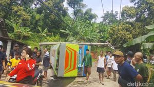 Penampakan Kereta Kelinci di Mojokerto Terguling Tewaskan 1 Penumpang