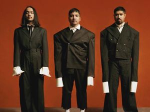 Album Ketiga Elephant Kind, Digarap Bertahun-tahun di London