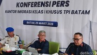 Diduga Terlibat Pungli WNA di Batam, Petugas Imigrasi Dinonaktifkan Sementara