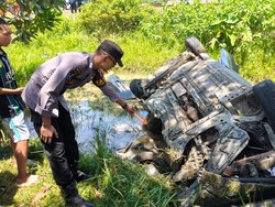 Mobil Tertabrak Kereta hingga Terpental 15 Meter di Cilacap, Sopir Tewas