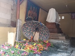 Pendiri Suku Dayak Bumi Segandu Losarang Indramayu Tutup Usia