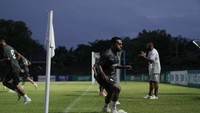 Babak Pertama Kendal Tornado Vs PSS Sleman Sama Kuat 0-0