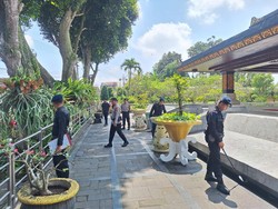 320 Personel Gabungan Amankan Kunjungan Megawati di Makam Bung Karno Blitar