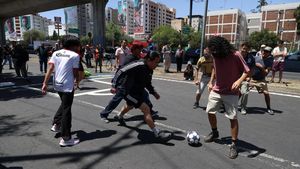 Ribuan Warga Protes Pembukaan Stadion Azteca Jelang Piala Dunia 2026