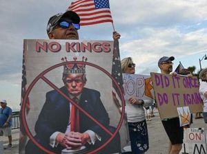 Pendukung Trump Ribut dengan Demonstran No Kings di Florida AS